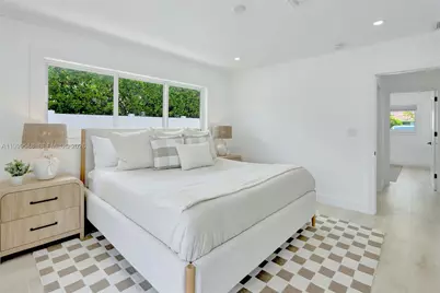 1050 SE 5th Ct, Pompano Beach, FL 33060 - Photo 28