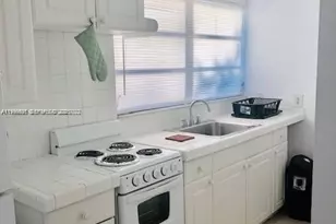 4230 SW 11th St, Miami, FL 33134 - Photo 4
