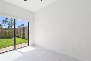 23447 SW 127th Pl, Homestead, FL 33032 - Photo 8