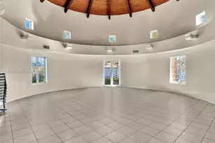 20780 NE 32nd Ave, Aventura, FL 33180 - Photo 68