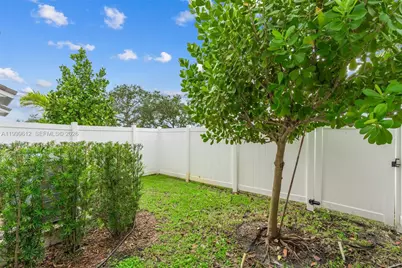 110 SW 171st Way #0, Pembroke Pines, FL 33027 - Photo 16
