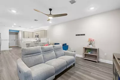 110 SW 171st Way #0, Pembroke Pines, FL 33027 - Photo 10