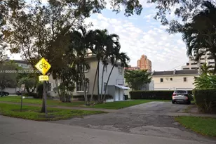 2617 Segovia St, Coral Gables, FL 33134 - Photo 18