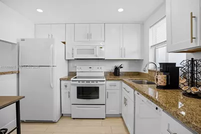 6870 Royal Palm Blvd #209M, Margate, FL 33063 - Photo 6
