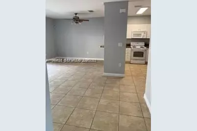 1650 NE 33rd Rd #106-10, Homestead, FL 33033 - Photo 4