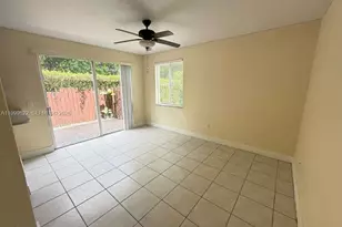 6990 NW 177th St, Hialeah, FL 33015 - Photo 6