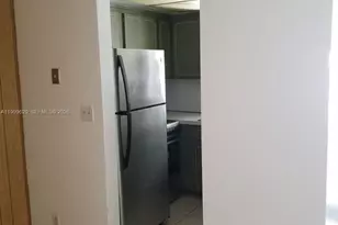 701 NW 1st St, Hallandale Beach, FL 33009 - Photo 6