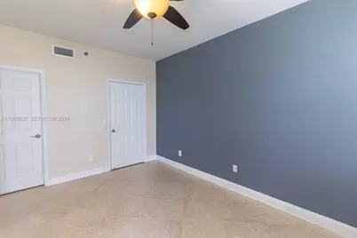 3255 NE 184th St #12215, Aventura, FL 33160 - Photo 32