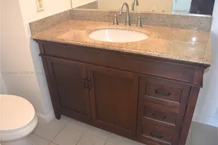 10013 Winding Lake Rd, Sunrise, FL 33351 - Photo 30