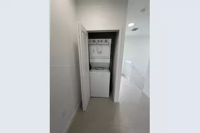 8034 NW 14 Pl #8034, Miami, FL 33147 - Photo 10