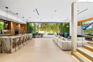 325 W 63rd St, Miami Beach, FL 33141 - Photo 16