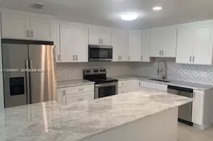 272 NW 79th Ave, Margate, FL 33063 - Photo 2