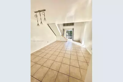 8550 SW 109th Ave #5-221, Miami, FL 33173 - Photo 2
