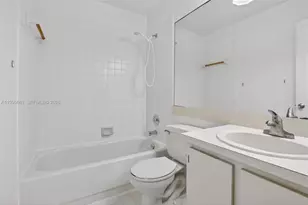 10845 NW 8th St, Pembroke Pines, FL 33026 - Photo 28