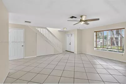 10845 NW 8th St, Pembroke Pines, FL 33026 - Photo 4