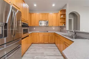 1611 Passion Vine Cir, Weston, FL 33326 - Photo 14