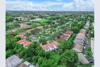 7659 Tamarac Island Circle, Tamarac, FL 33321 - Photo 40