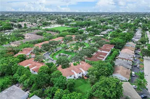 7659 Tamarac Island Cir, Tamarac, FL 33321 - Photo 40