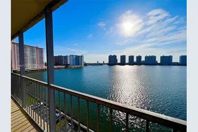 17600 N Bay Rd #N701, Sunny Isles Beach, FL 33160 - Photo 2