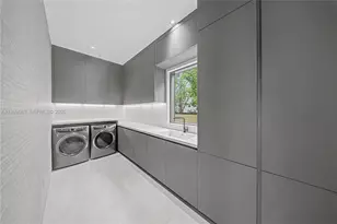 1400 W Lake Dr, Fort Lauderdale, FL 33316 - Photo 38