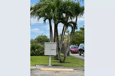 1460 W 41st St #1460, Hialeah, FL 33012 - Photo 56