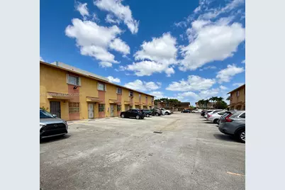 1460 W 41st St #1460, Hialeah, FL 33012 - Photo 50