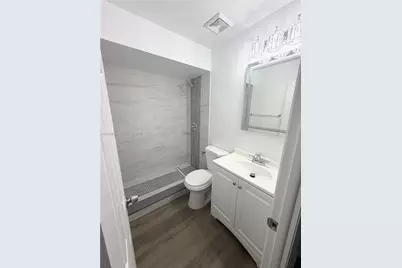1460 W 41st St #1460, Hialeah, FL 33012 - Photo 38