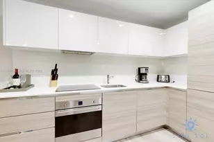 777 N Ocean Dr, Hollywood, FL 33019 - Photo 18