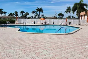 2688 Dudley Dr, West Palm Beach, FL 33415 - Photo 20