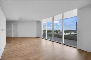 555 NE 34th St, Miami, FL 33137 - Photo 12