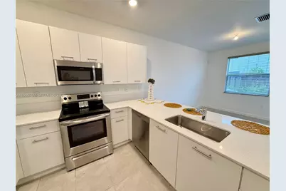 12223 NW 23rd Pl, Miami, FL 33167 - Photo 8