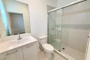 12223 NW 23rd Pl, Miami, FL 33167 - Photo 20