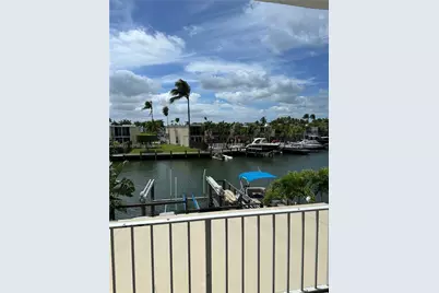 925 NE 26th Ave #925, Hallandale Beach, FL 33009 - Photo 14