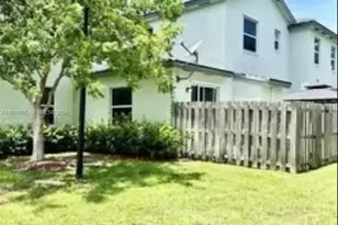133 SE 28, Homestead, FL 33033 - Photo 2