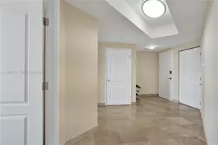 17555 Atlantic Blvd, Sunny Isles Beach, FL 33160 - Photo 28