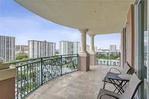 17555 Atlantic Blvd, Sunny Isles Beach, FL 33160 - Photo 2
