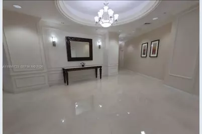 20000 E Country Club Dr #201, Aventura, FL 33180 - Photo 28