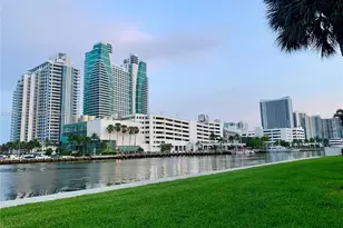 600 Parkview Dr, Hallandale Beach, FL 33009 - Photo 18