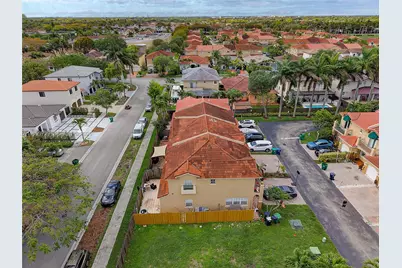 6879 SW 158th Ct, Miami, FL 33193 - Photo 30
