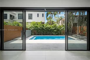 2960 W Trade Ave, Coconut Grove, FL 33133 - Photo 16