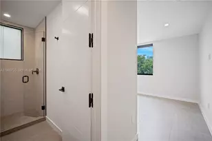 2960 W Trade Ave, Coconut Grove, FL 33133 - Photo 38