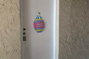 10786 N Kendall Dr, Miami, FL 33176 - Photo 4