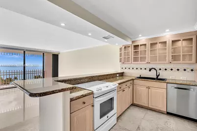 2 Grove Isle Dr #B805, Miami, FL 33133 - Photo 12