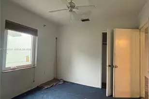 1733 NW 40th St, Miami, FL 33142 - Photo 10