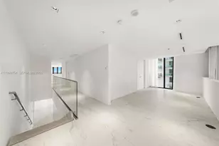 1000 Biscayne Blvd, Miami, FL 33132 - Photo 88