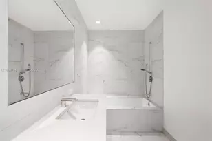 1000 Biscayne Blvd, Miami, FL 33132 - Photo 18