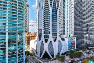 1000 Biscayne Blvd, Miami, FL 33132 - Photo 32