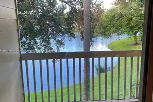 2113 Champions Way, North Lauderdale, FL 33068 - Photo 2