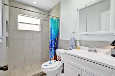 8618 SW 148th Pl, Miami, FL 33193 - Photo 10