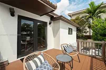 281 Pocatella St, Miami Springs, FL 33166 - Photo 26